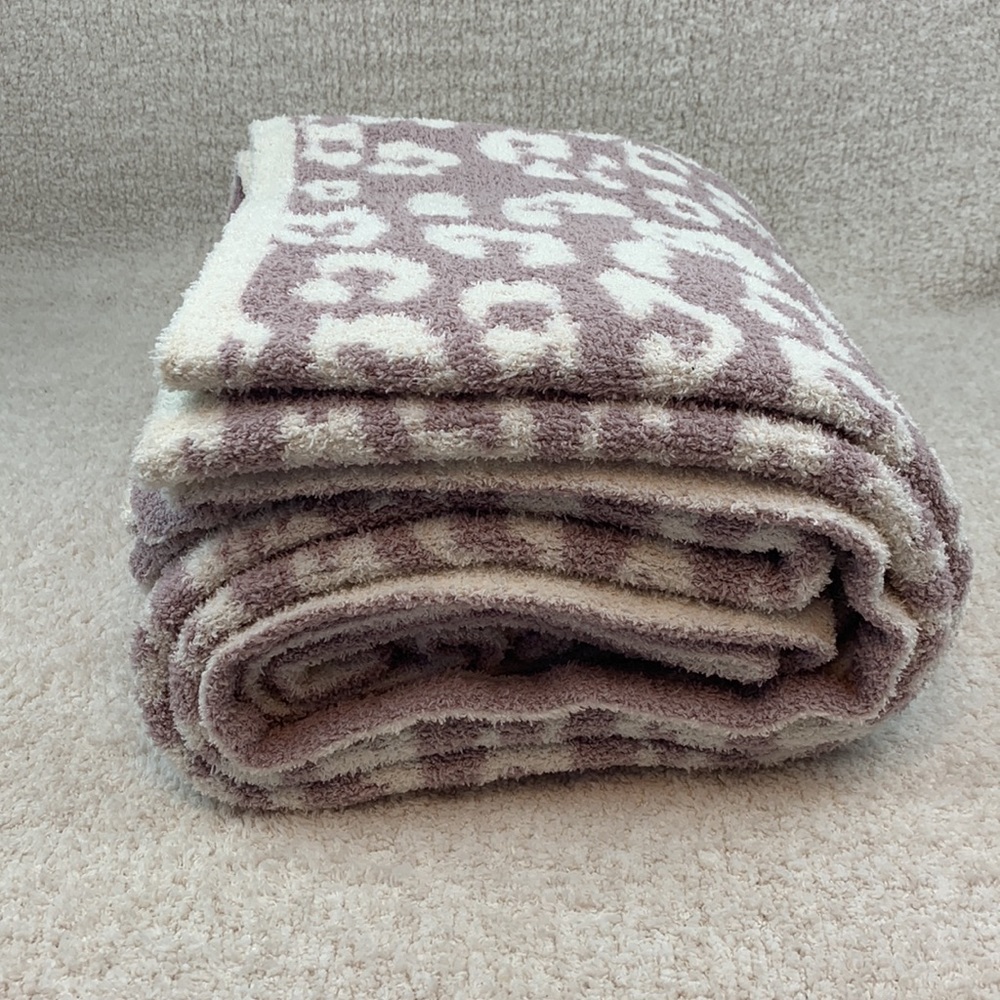 Barefoot Dreams In the Wild Throw Blanket Faded Rose/Cream - Picture 5 of 5
